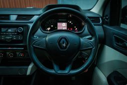 
										Renault Triber 1.0 Life full									