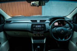 
										Renault Triber 1.0 Life full									