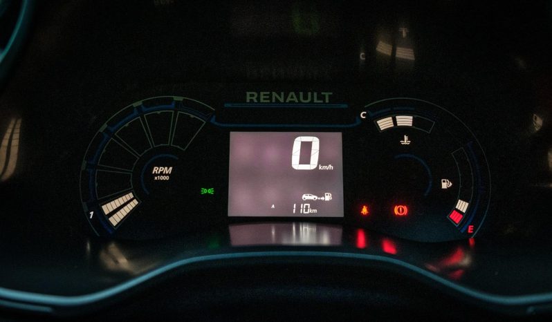 
								Renault Triber 1.0 Life full									