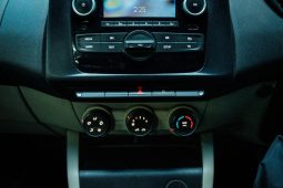 
										Renault Triber 1.0 Life full									