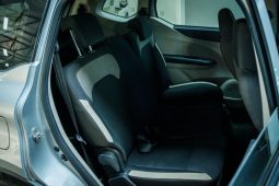 
										Renault Triber 1.0 Life full									