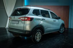 
										Renault Triber 1.0 Life full									