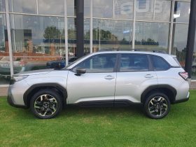 Subaru Forester 2.5 Touring Cvt
