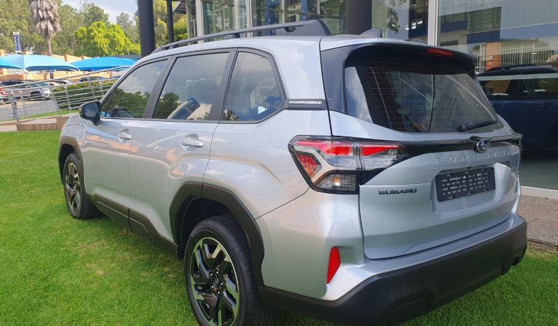 
								Subaru Forester 2.5 Touring Cvt full									