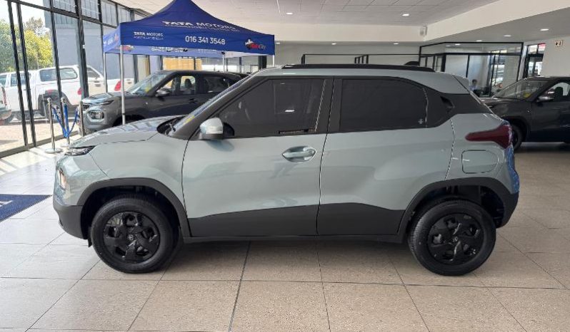 
								Tata Punch 1.2 Adventure Plus S full									