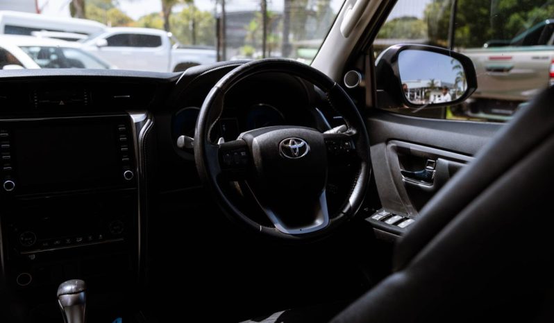 
								Toyota Fortuner 2.8GD-6 full									