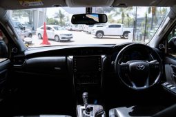 
										Toyota Fortuner 2.8GD-6 full									