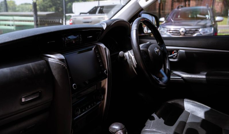 
								Toyota Fortuner 2.8GD-6 full									