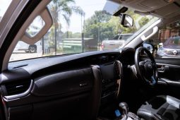 
										Toyota Fortuner 2.8GD-6 full									