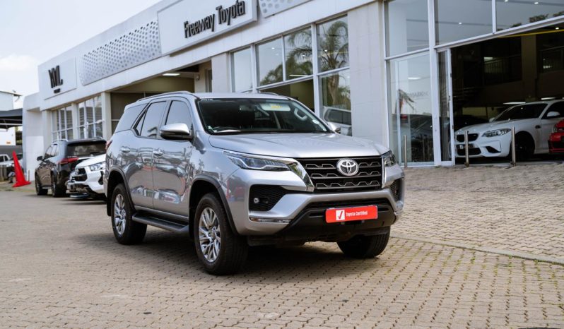 
								Toyota Fortuner 2.8GD-6 full									