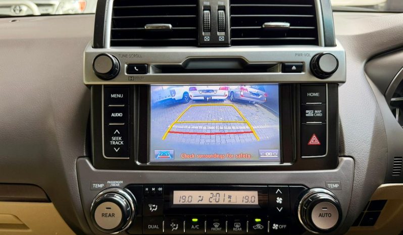 
								Toyota Prado 4.0 V6 Vx At full									