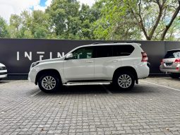 
										Toyota Prado 4.0 V6 Vx At full									