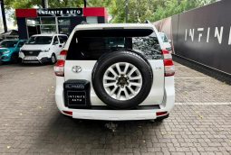 
										Toyota Prado 4.0 V6 Vx At full									