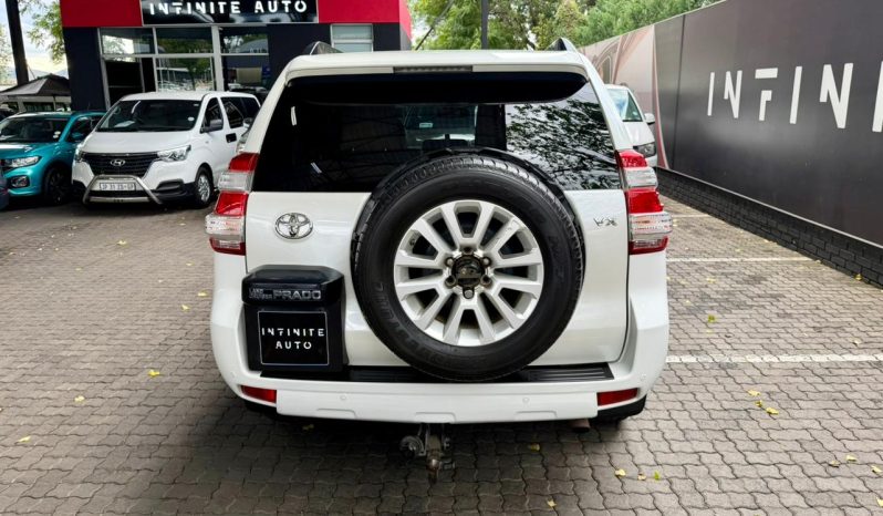 
								Toyota Prado 4.0 V6 Vx At full									