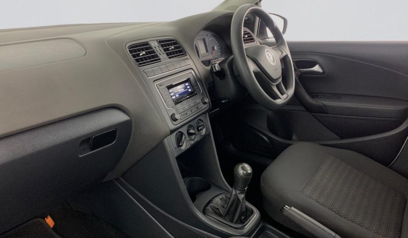 
								Volkswagen Polo Vivo Hatch 1.4 Trendline full									