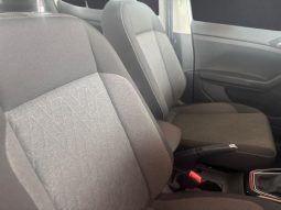 
										VOLKSWAGEN T-CROSS 1.0 TSI LIFE full									