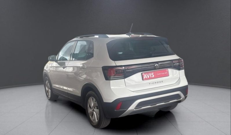 
								VOLKSWAGEN T-CROSS 1.0 TSI LIFE full									