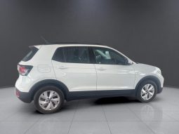 
										VOLKSWAGEN T-CROSS 1.0 TSI LIFE full									