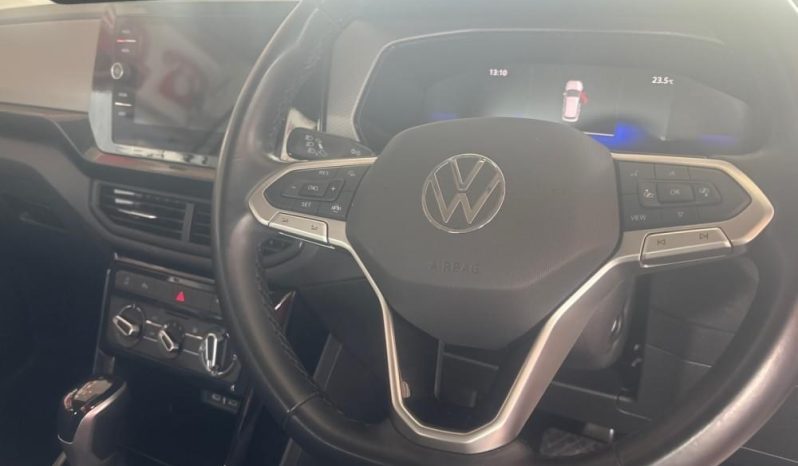 
								VOLKSWAGEN T-CROSS 1.0 TSI LIFE full									