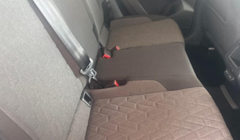
								VOLKSWAGEN T-CROSS 1.0 TSI LIFE full									