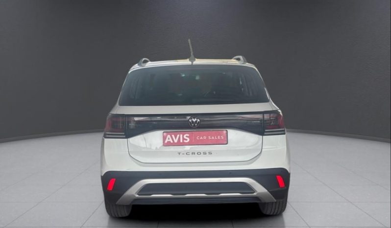
								VOLKSWAGEN T-CROSS 1.0 TSI LIFE full									