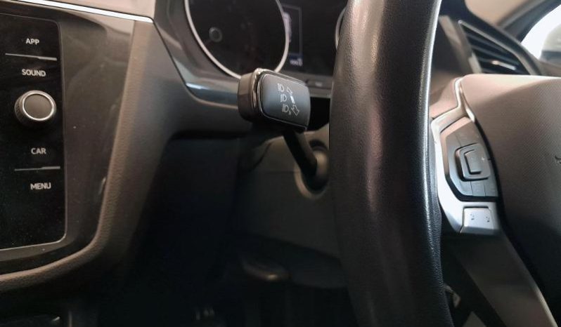 
								Volkswagen Tiguan 1.4 Tsi full									