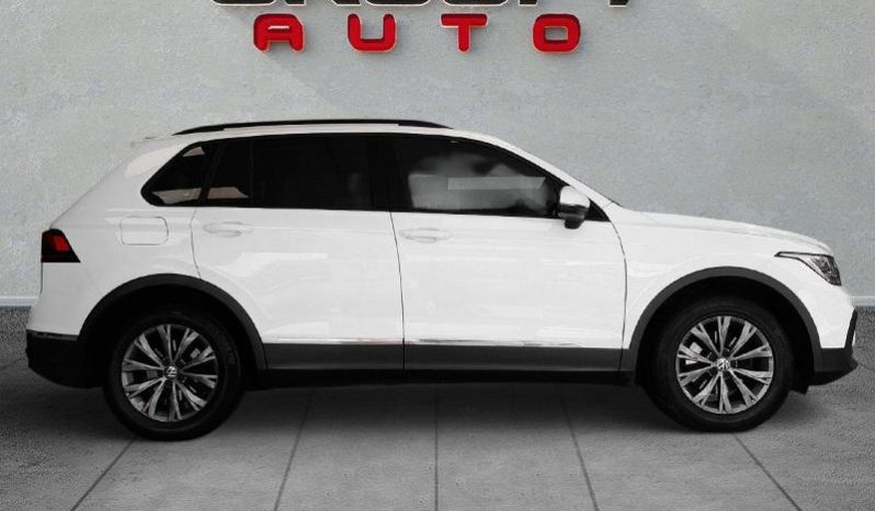 
								Volkswagen Tiguan 1.4 Tsi full									