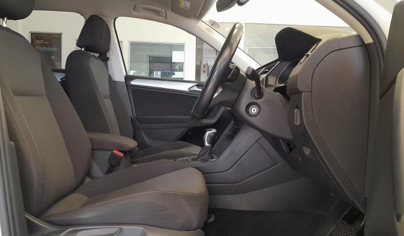 
								Volkswagen Tiguan 1.4 Tsi full									