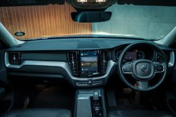 
										Volvo Xc60 B5 Essential Geartronic Awd full									