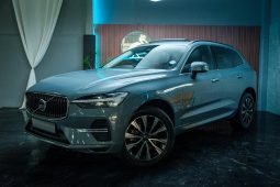 
										Volvo Xc60 B5 Essential Geartronic Awd full									