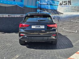 
										Audi Q3 Sportback 40 Tfsi S Line Quattro S Tronic full									