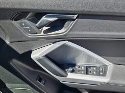 
										Audi Q3 Sportback 40 Tfsi S Line Quattro S Tronic full									