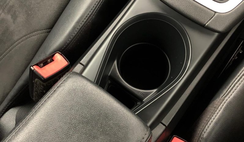 
								Audi TT 2.0 Tfsi Coupe S-Tronic full									