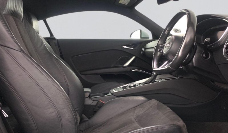 
								Audi TT 2.0 Tfsi Coupe S-Tronic full									