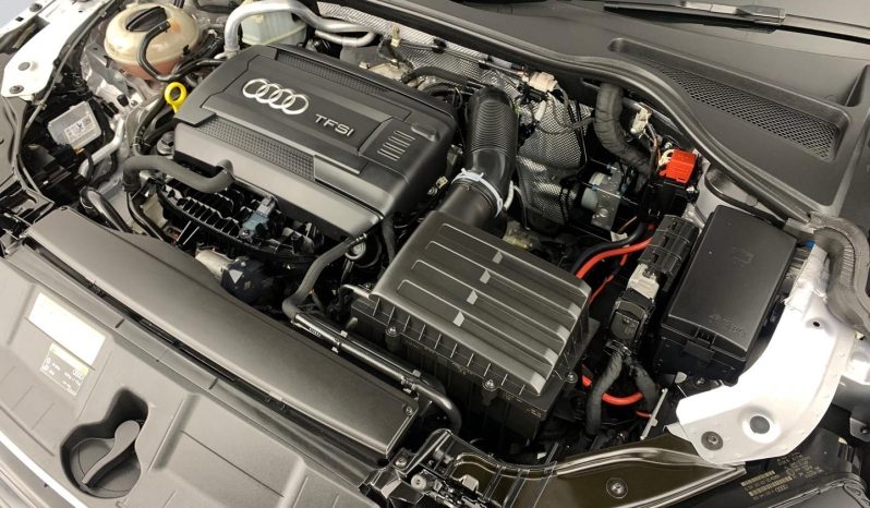 
								Audi TT 2.0 Tfsi Coupe S-Tronic full									