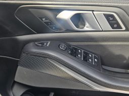 
										BMW X5 M50d Sport Steptronic full									
