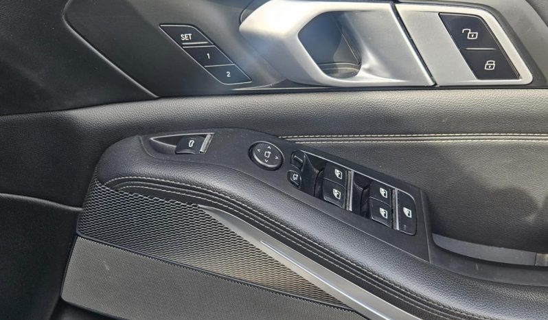 
								BMW X5 M50d Sport Steptronic full									