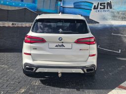 
										BMW X5 M50d Sport Steptronic full									