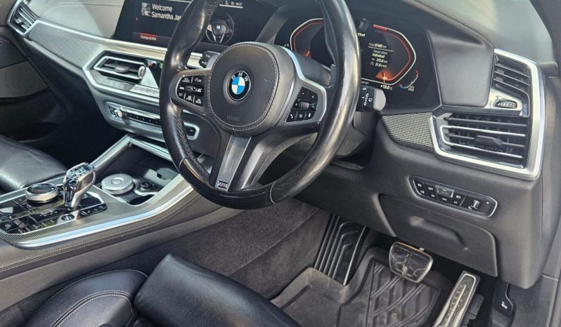 
								BMW X5 M50d Sport Steptronic full									