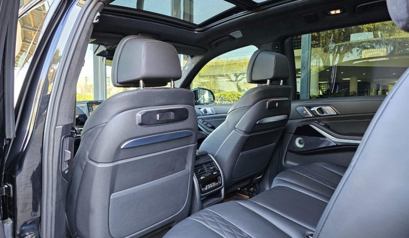
								BMW X7 Xdrive 40d M Sport Pro full									