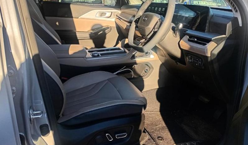 
								Changan Hunter REEV CE D/C full									