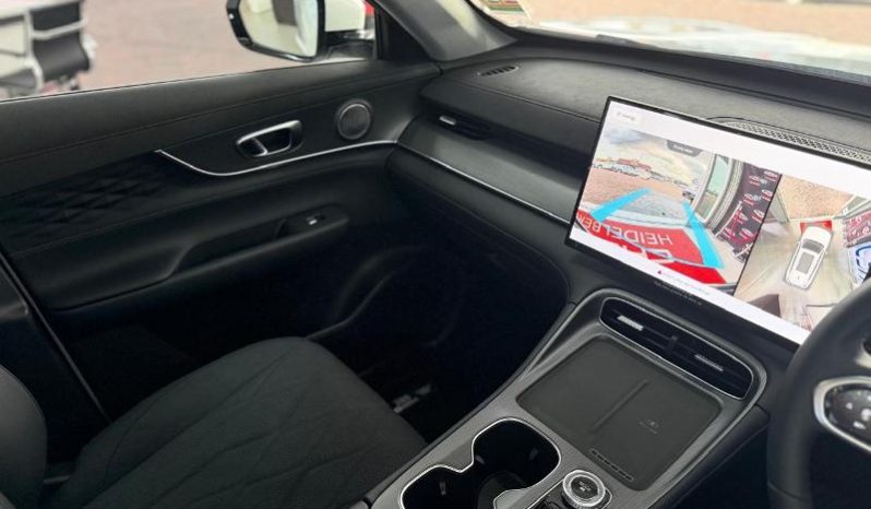 
								Chery Tiggo 8 CSH 1.5T Csh Apex Dht full									