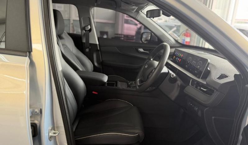 
								Chery Tiggo Cross 1.5 LiT CVT full									