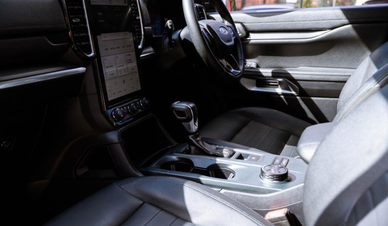 
								Ford Everest 2.0 Biturbo 4×4 Sport full									