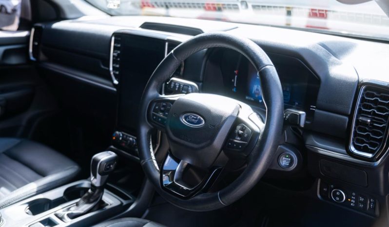 
								Ford Everest 2.0 Biturbo 4×4 Sport full									