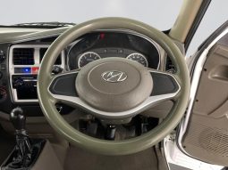 
										Hyundai H100 Bakkie 2.6D Deck full									