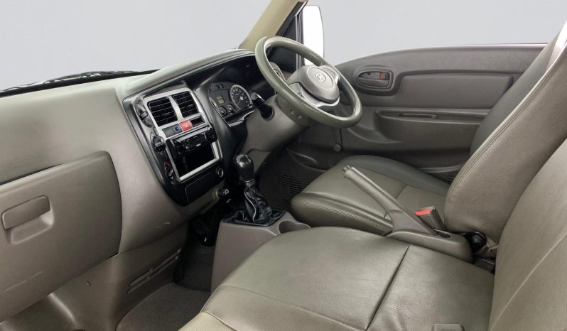 
								Hyundai H100 Bakkie 2.6D Deck full									