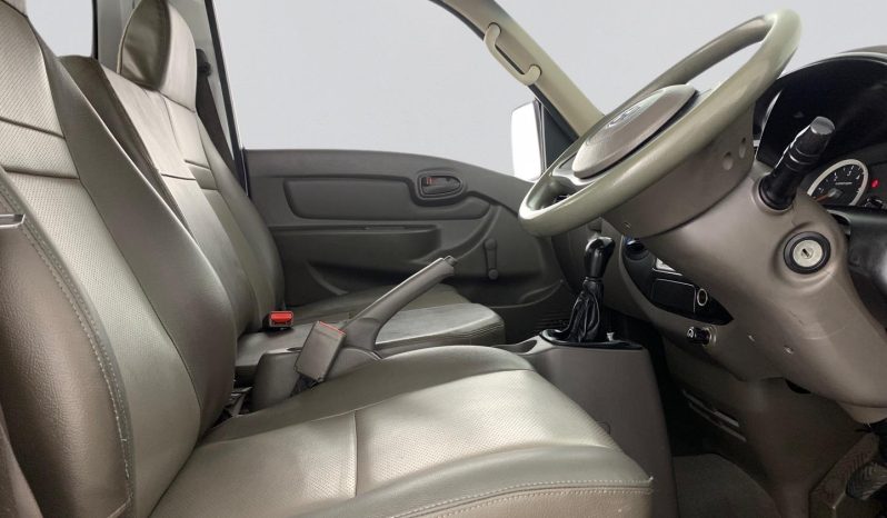 
								Hyundai H100 Bakkie 2.6D Deck full									