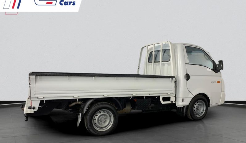 
								Hyundai H100 Bakkie 2.6D Deck full									