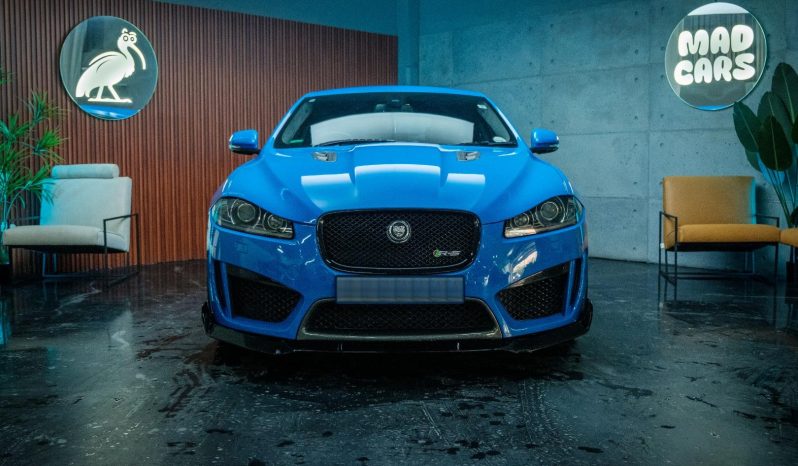 
								Jaguar Xf 5.0 V8 Supercharged R-S full									
